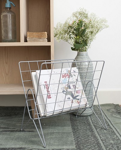 Revistero de metal gris - Deco & Living