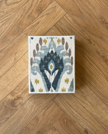 Aplique flor azul etnica